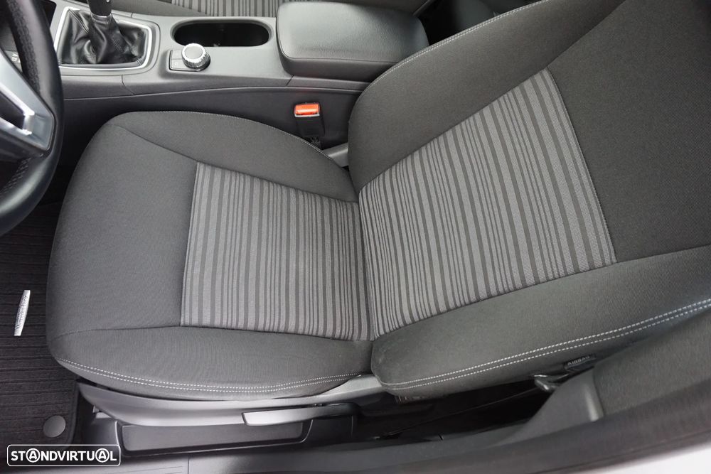 Mercedes-Benz B 180 CDi BlueEfficiency - 37