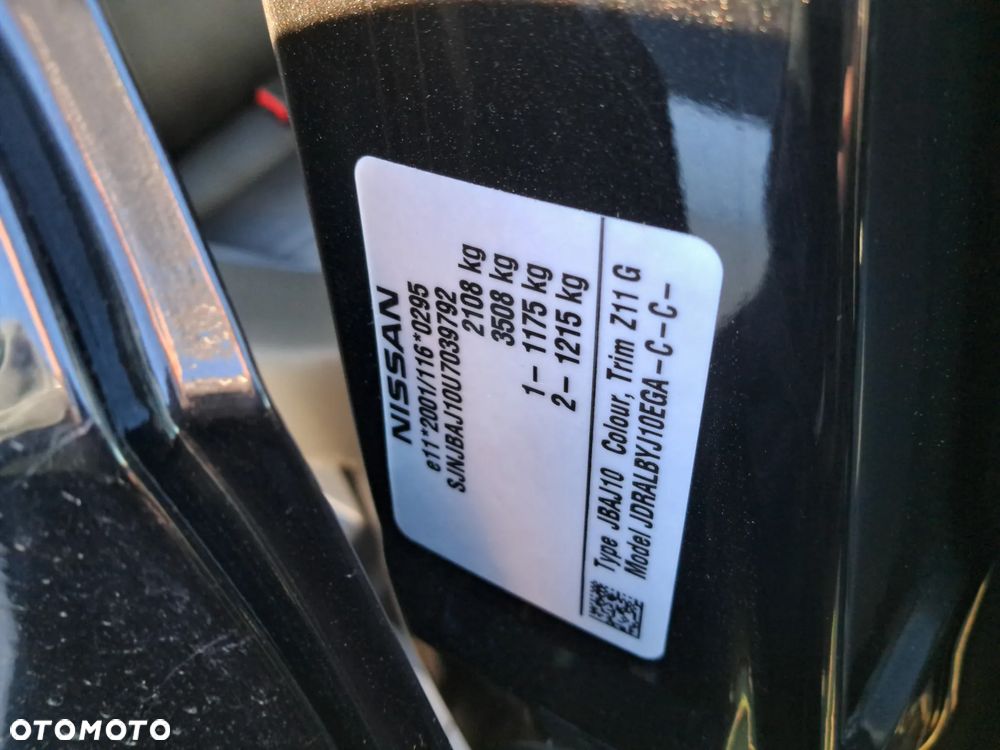 Nissan Qashqai+2 2.0 Acenta - 27