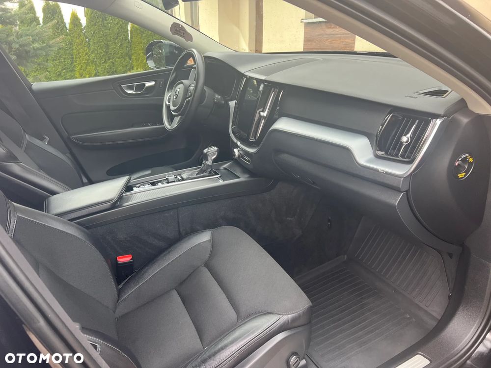 Volvo XC 60 D4 AWD Geartronic Momentum - 10