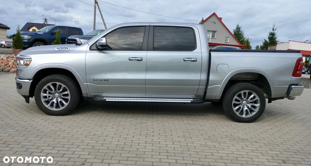 RAM 1500 Crew Cab Laramie - 11