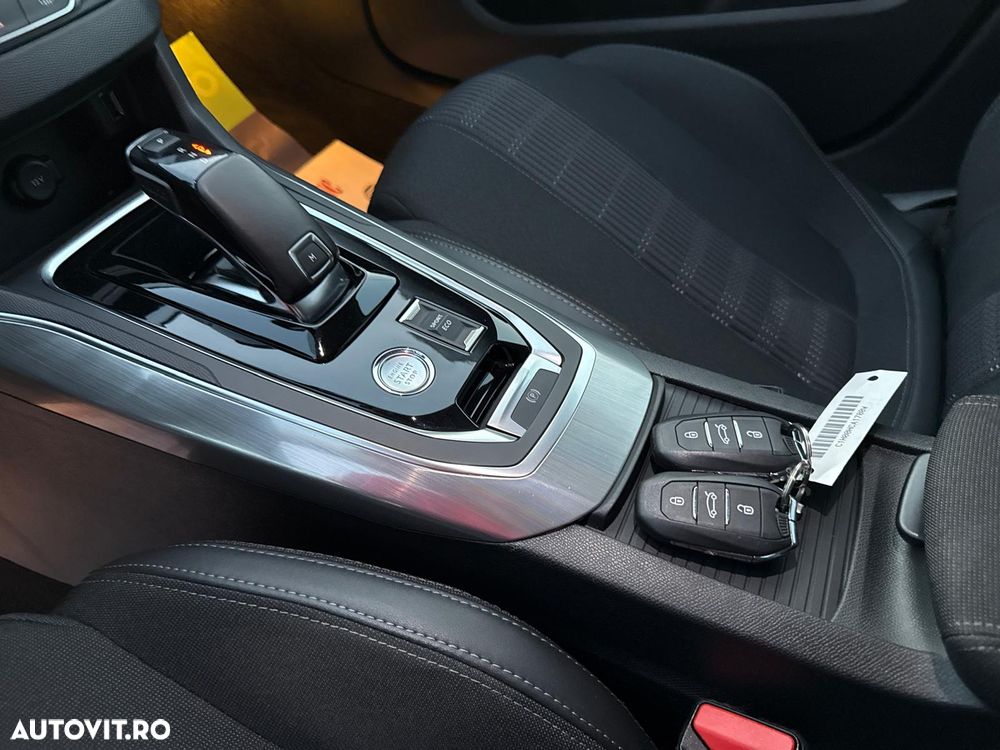 Peugeot 308 PureTech 130 GPF EAT8 Stop & Start Allure - 15