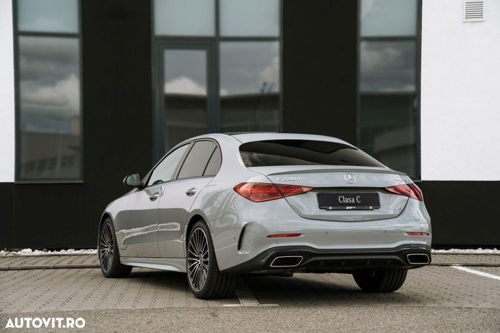 Mercedes-Benz C - 4