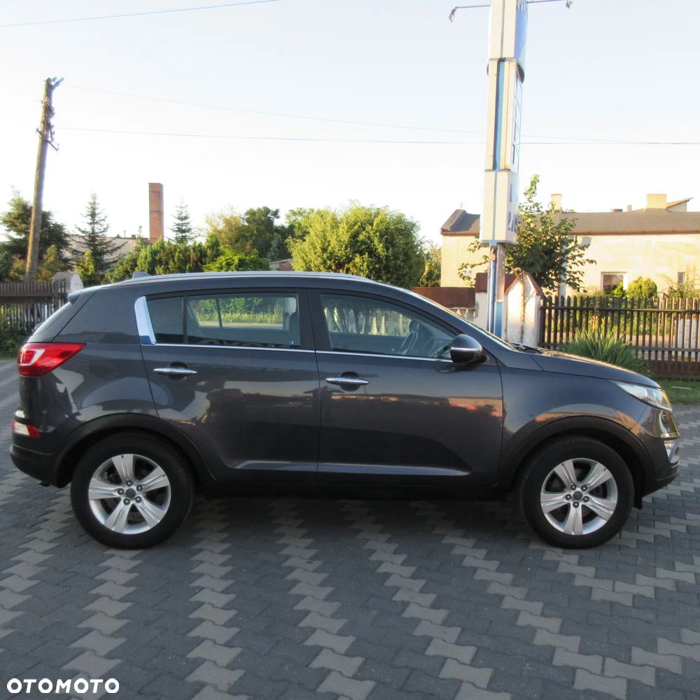 Kia Sportage 2.0 L 2WD - 6
