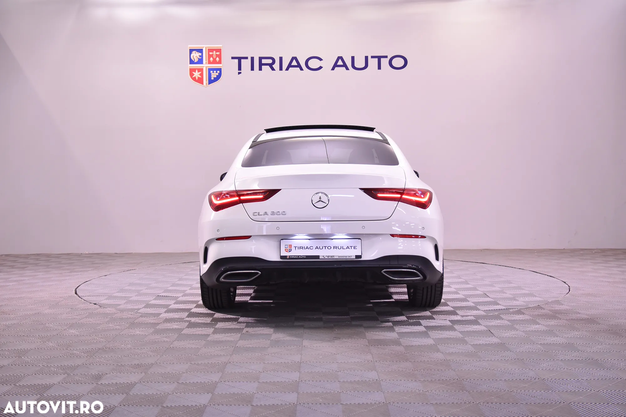 Mercedes-Benz CLA 200 7G-DCT Edition AMG Line - 4