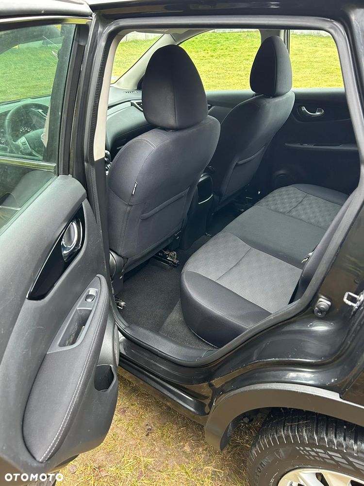 Nissan Qashqai 1.6 DCi Xtronic ACENTA - 11