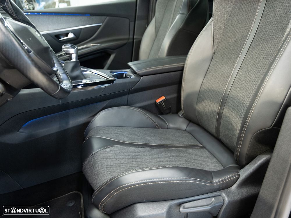 Peugeot 5008 - 11