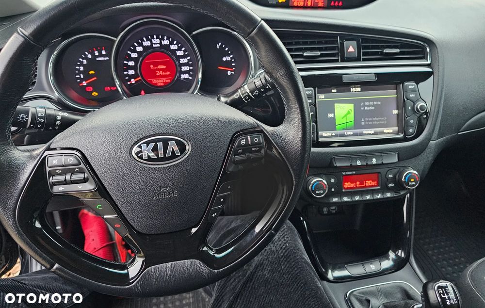 Kia Ceed - 5