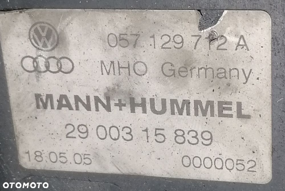 AUDI A8 D3 03r 4.0 TDI KOLEKTOR SSĄCY 057129712A - 2