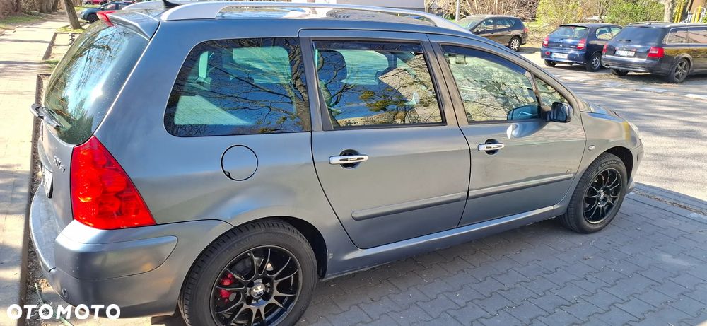 Peugeot 307