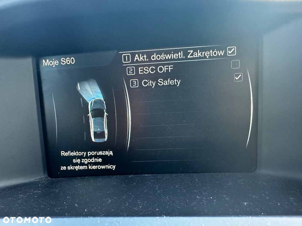 Volvo S60 D2 Drive-E Momentum - 19