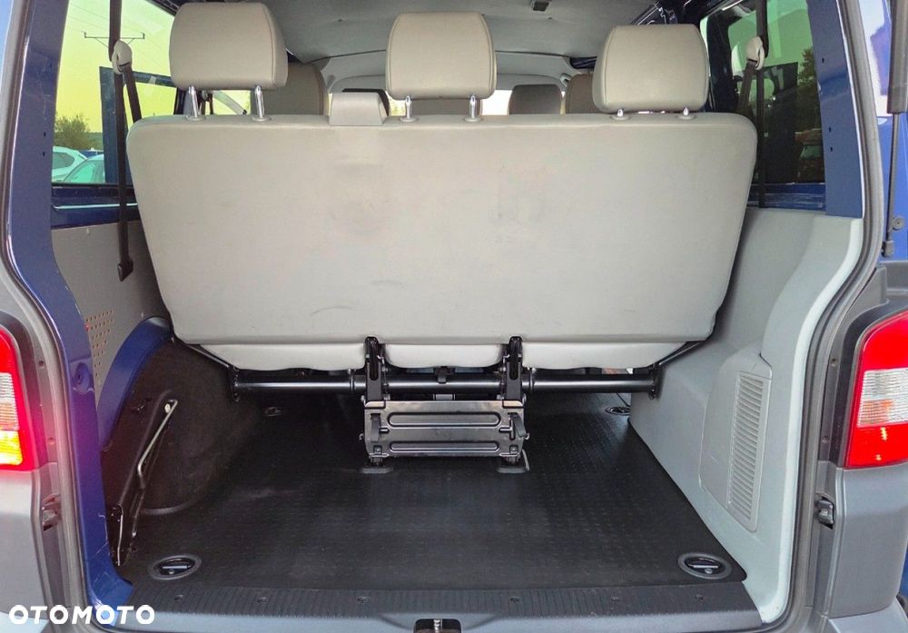 Volkswagen Transporter - 14