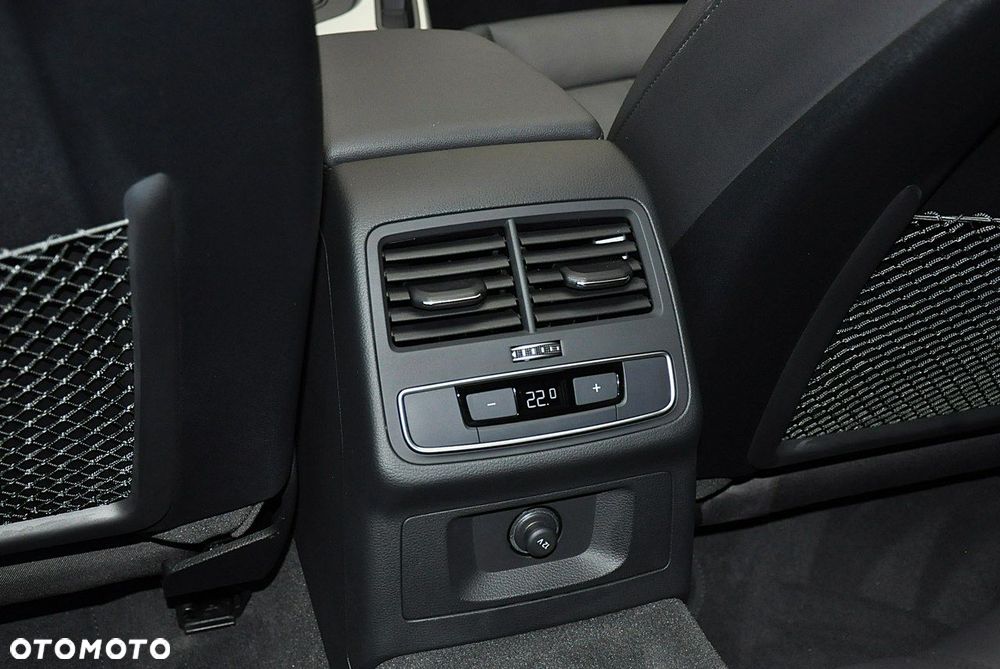 Audi A4 Allroad - 28
