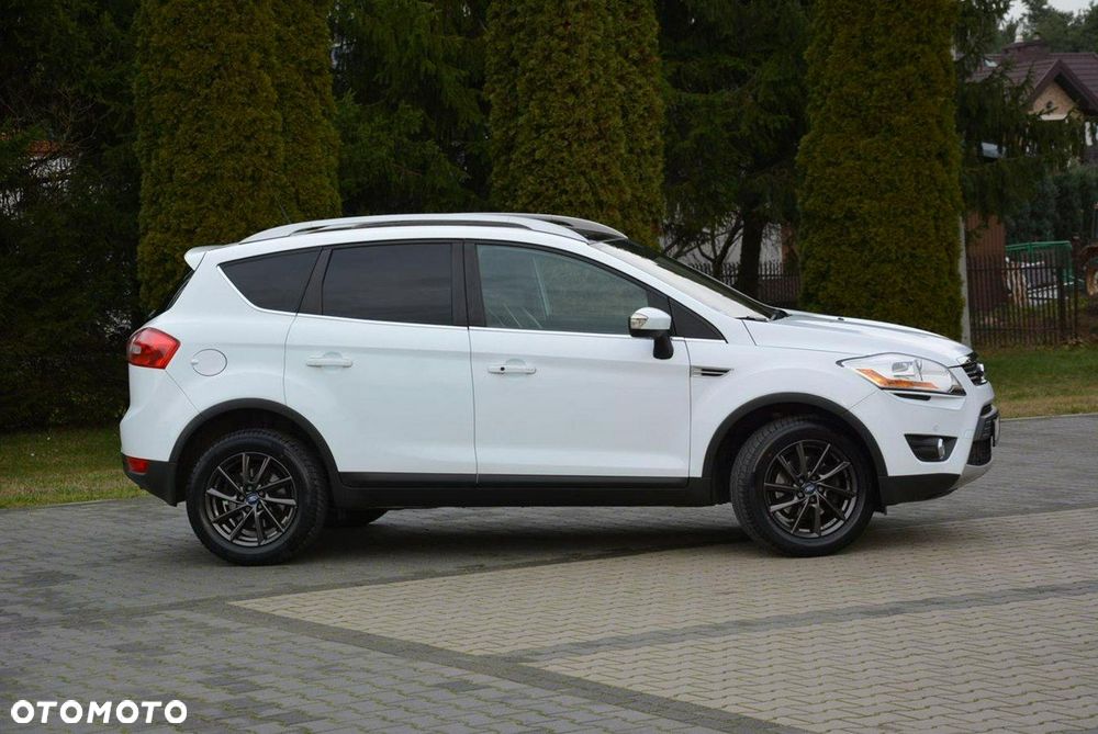 Ford Kuga 2.0 TDCi 4WD Titanium - 4