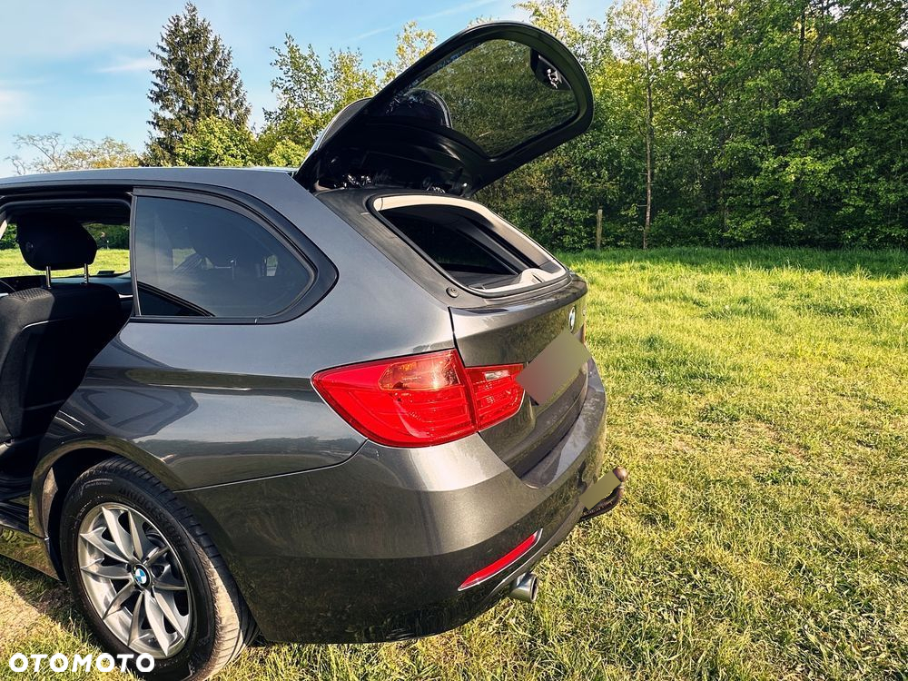 BMW Seria 3 320d - 21
