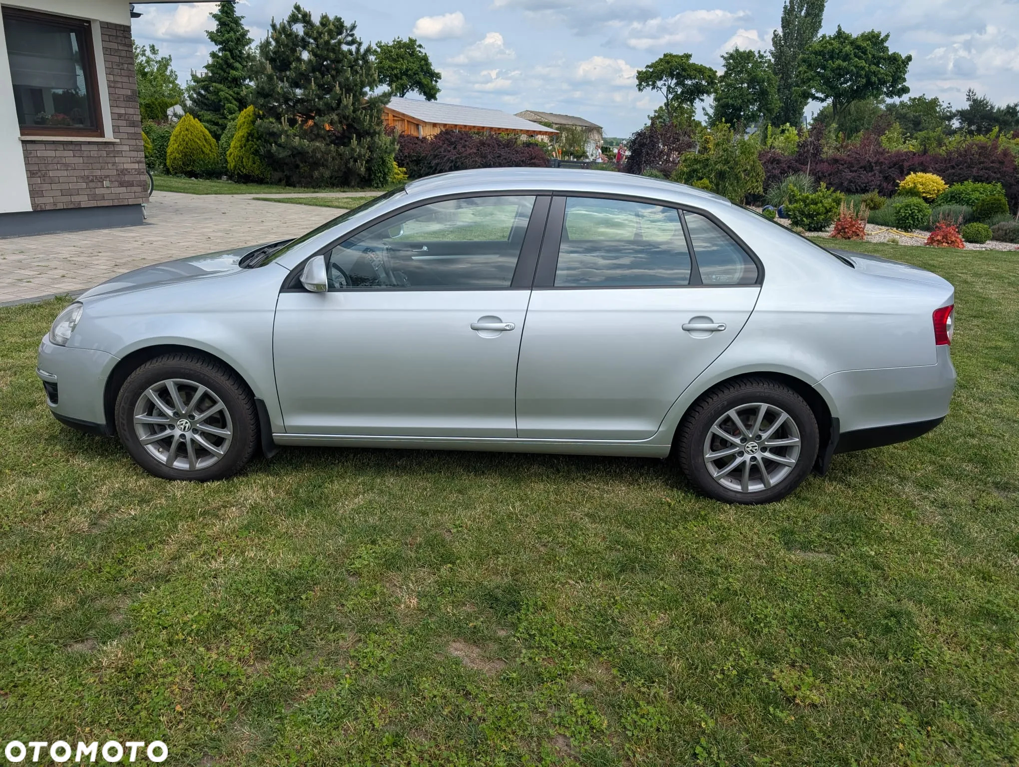 Volkswagen Jetta 1.4 TSI Trendline - 4