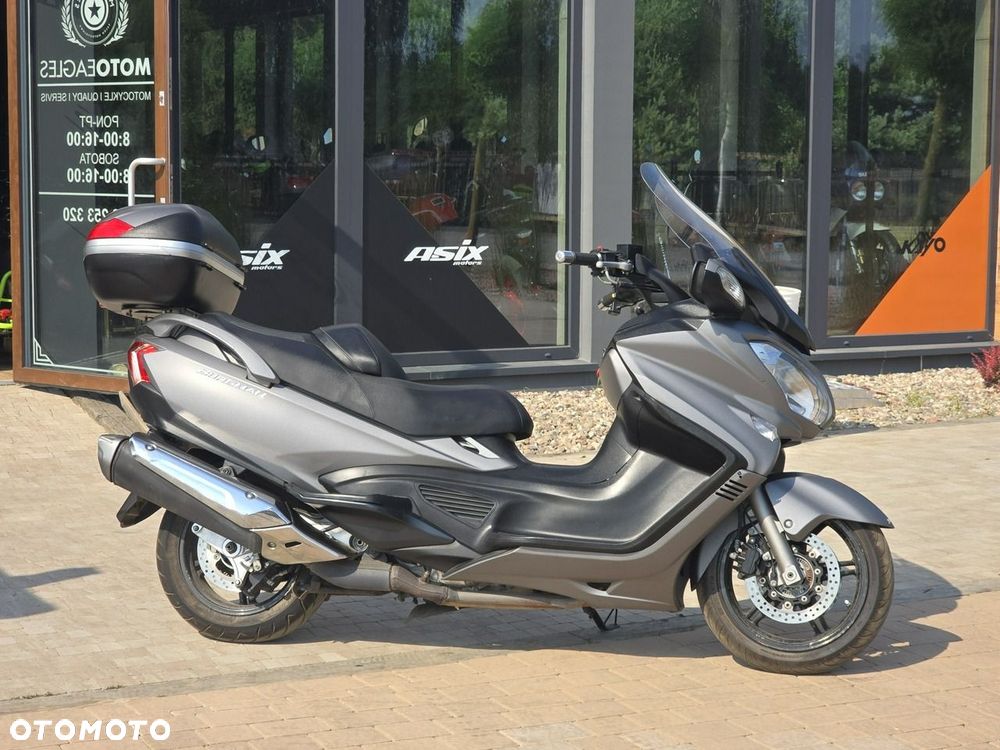 Suzuki Burgman - 1