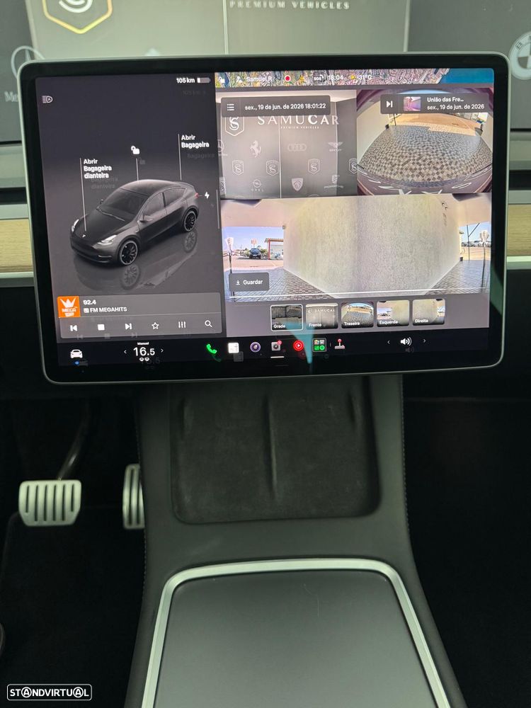 Tesla Model Y Performance Tração Integral - 22