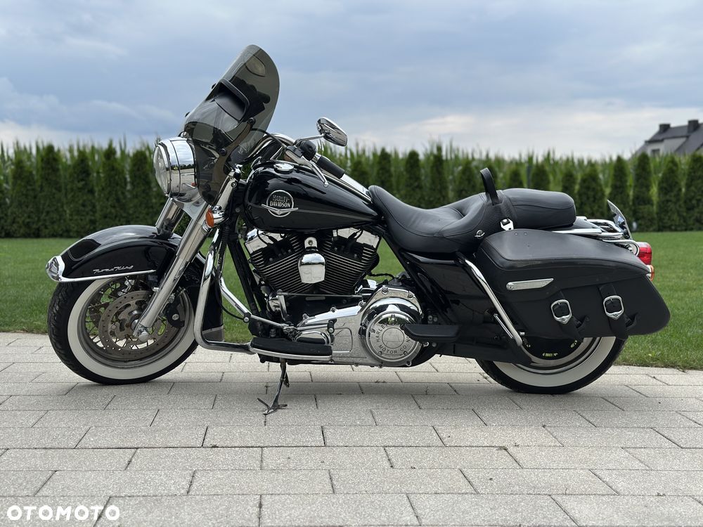 Harley-Davidson Touring Road King - 2
