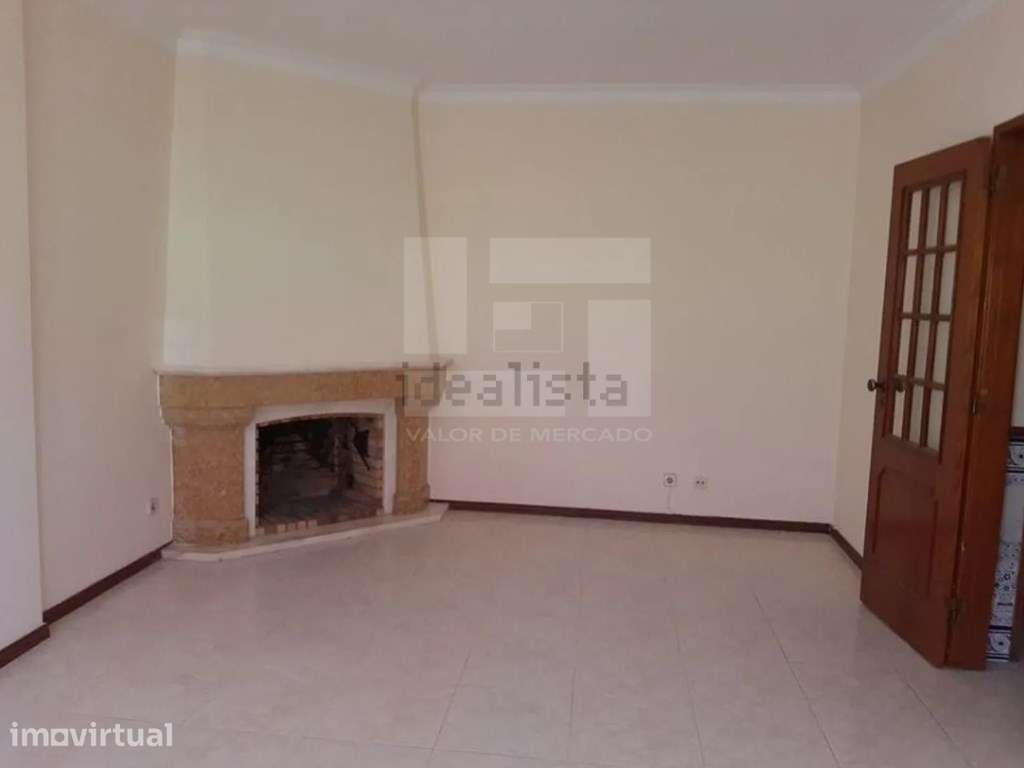 APARTAMENTO T1 - RINCHOA - RIO DE MOURO - Grande imagem: 2/4