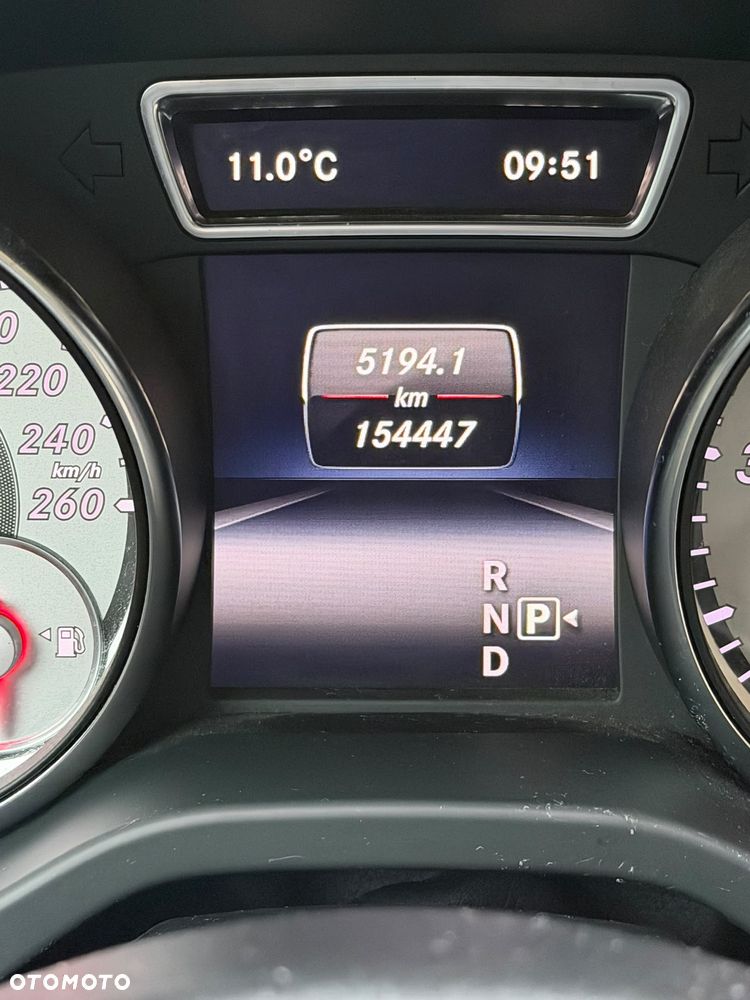 Mercedes-Benz GLA - 22