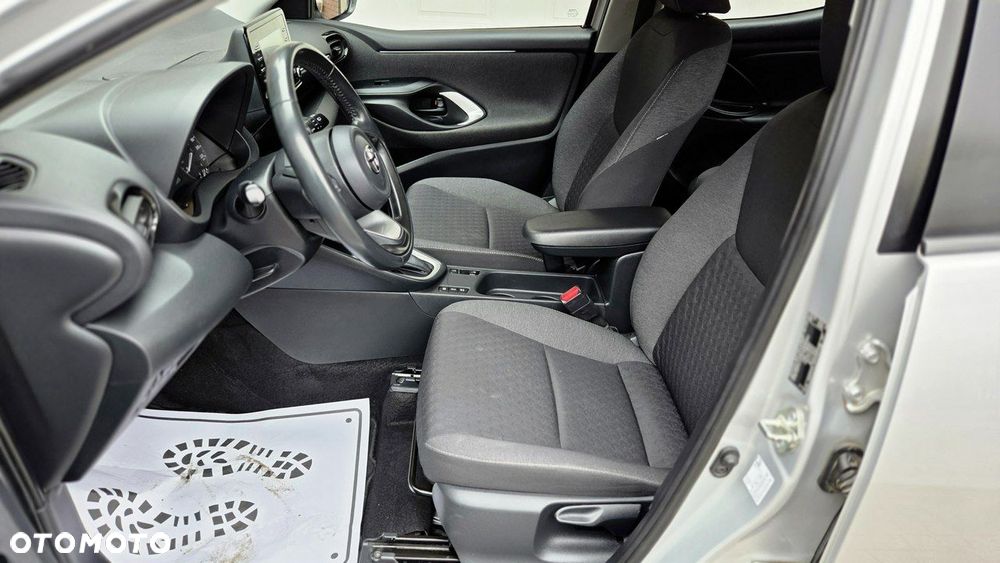 Toyota Yaris Hybrid 1.5 Comfort - 13