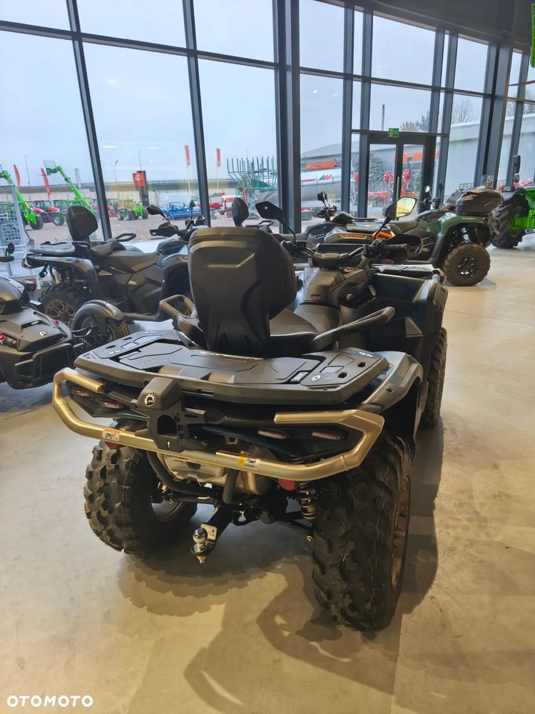 Can-Am Outlander Max - 3