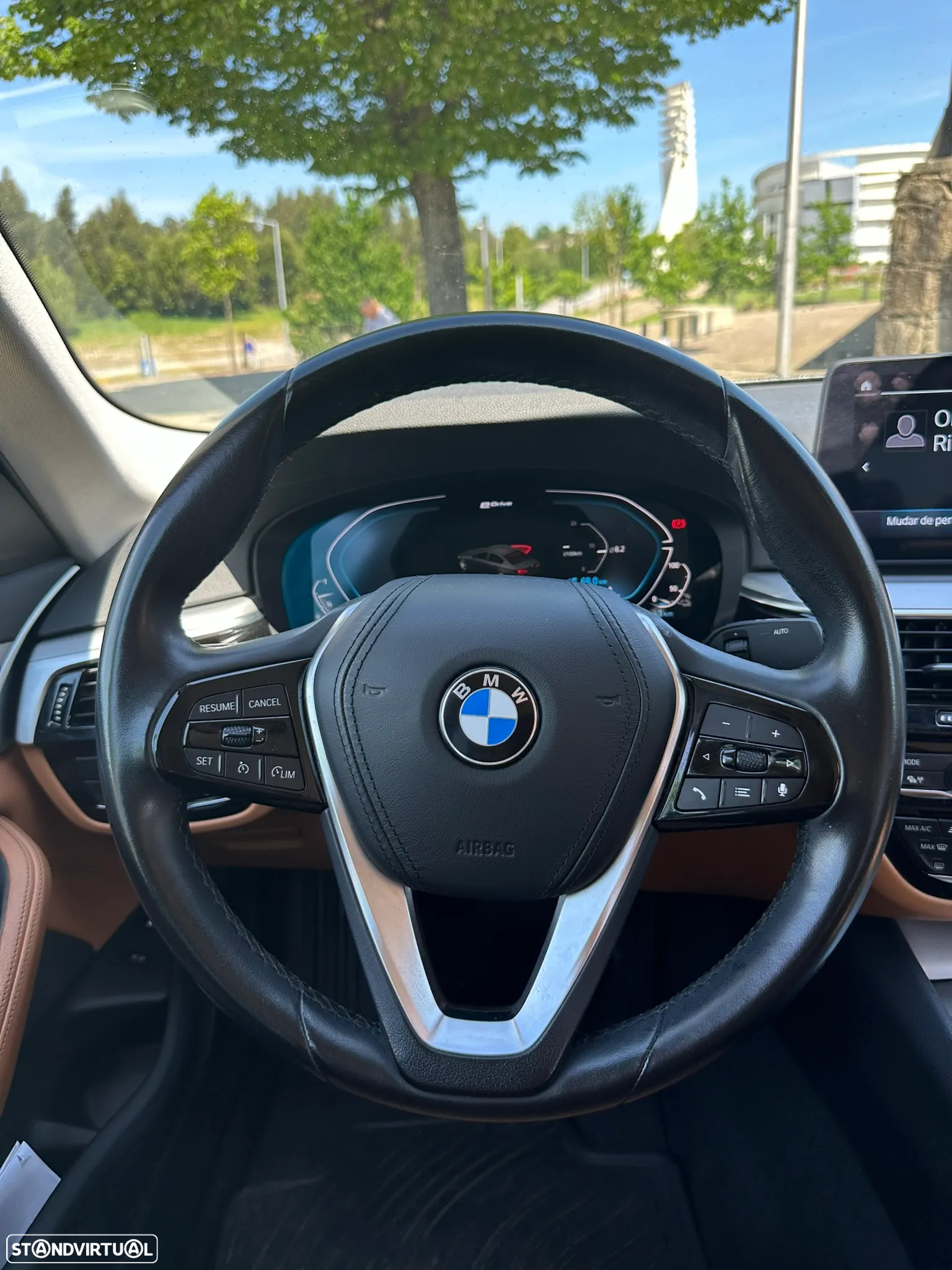 BMW 530 e Line Luxury - 12