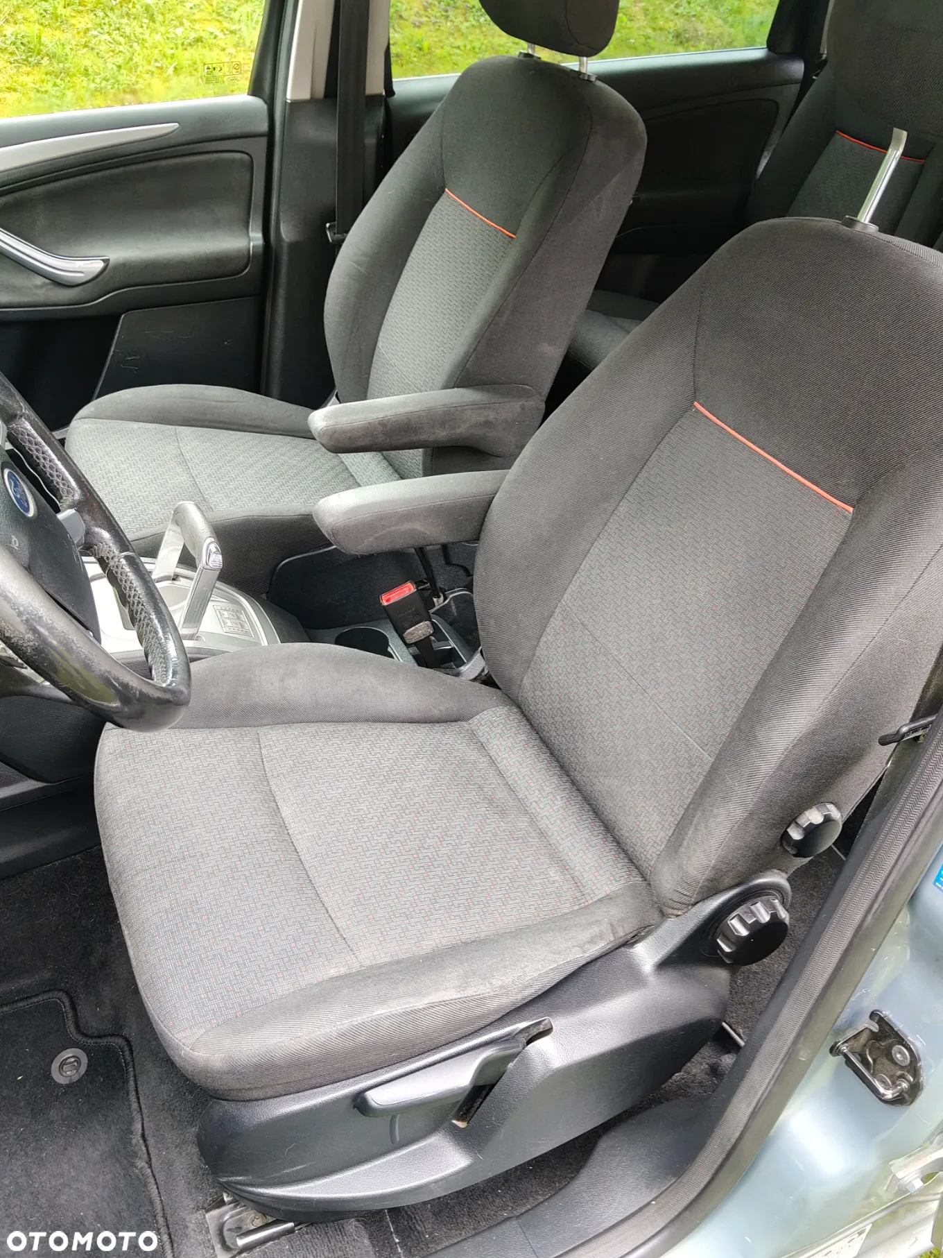 Ford Galaxy 2.0 TDCi Titanium - 10