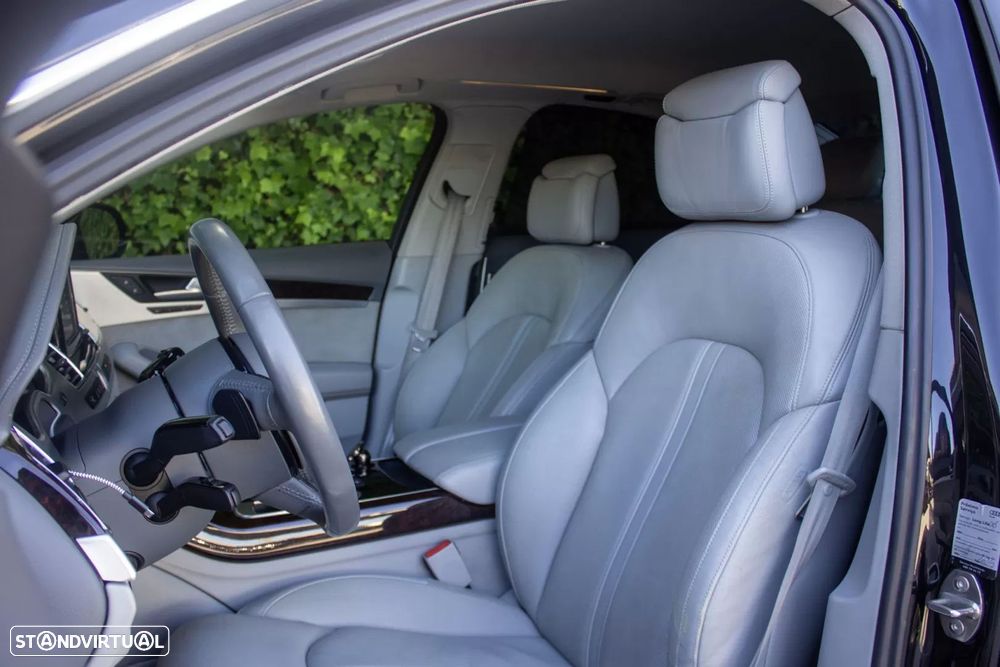 Audi A8 3.0 TDI V6 quattro L.C.D.Exclusive - 12