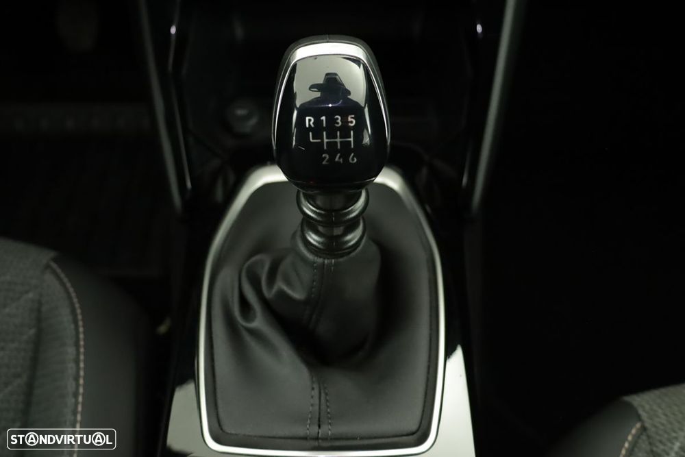 Peugeot 2008 1.2 PureTech Allure - 14