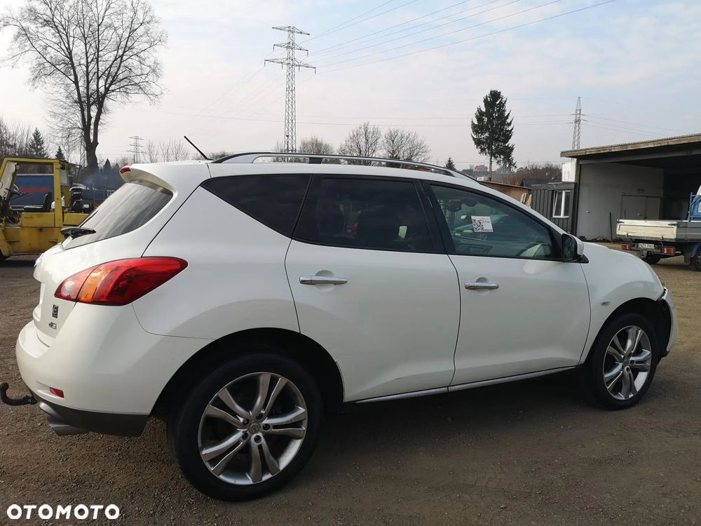 Nissan Murano 2.5 D Premium - 22