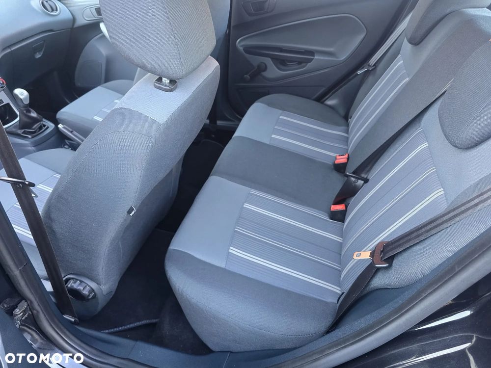 Ford Fiesta 1.25 Trend - 25