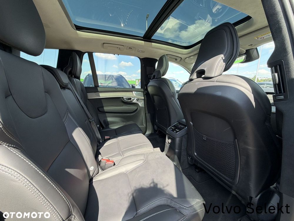 Volvo XC 90 - 16