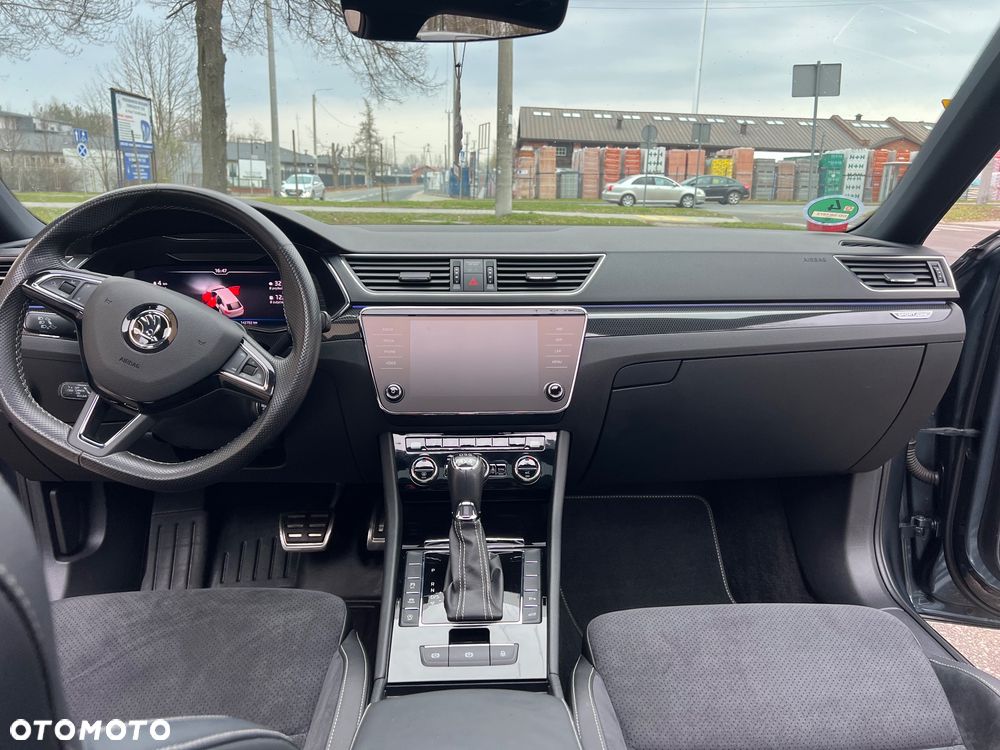 Skoda Superb 2.0 TSI 4x4 DSG Sportline - 13