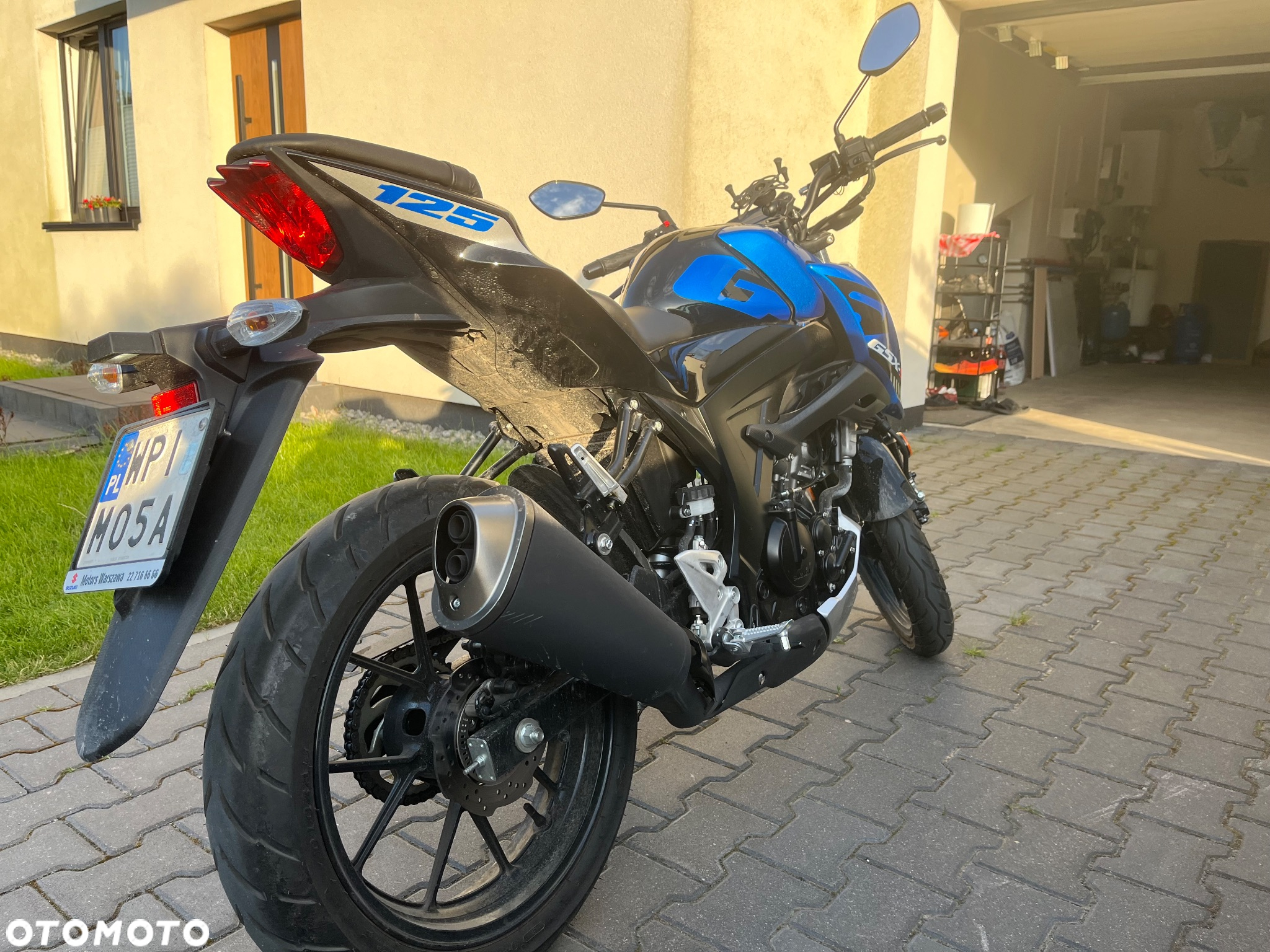 Suzuki GSX - 6