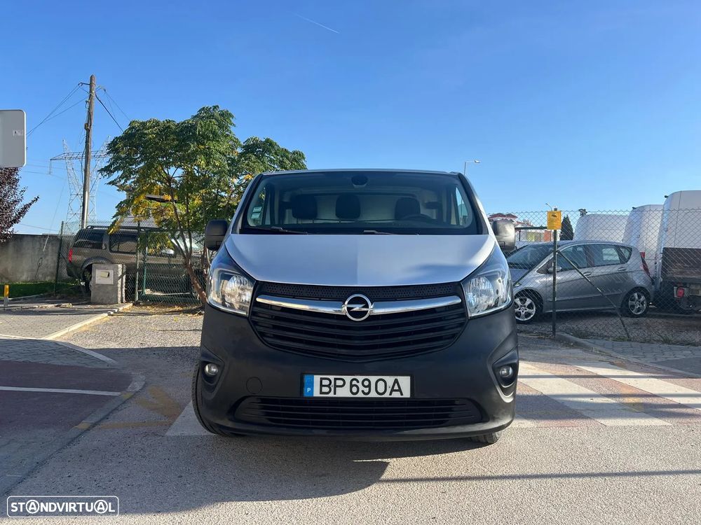 Opel Vivaro - 2
