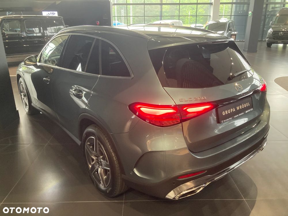 Mercedes-Benz GLC 200 mHEV 4-Matic AMG Line - 6