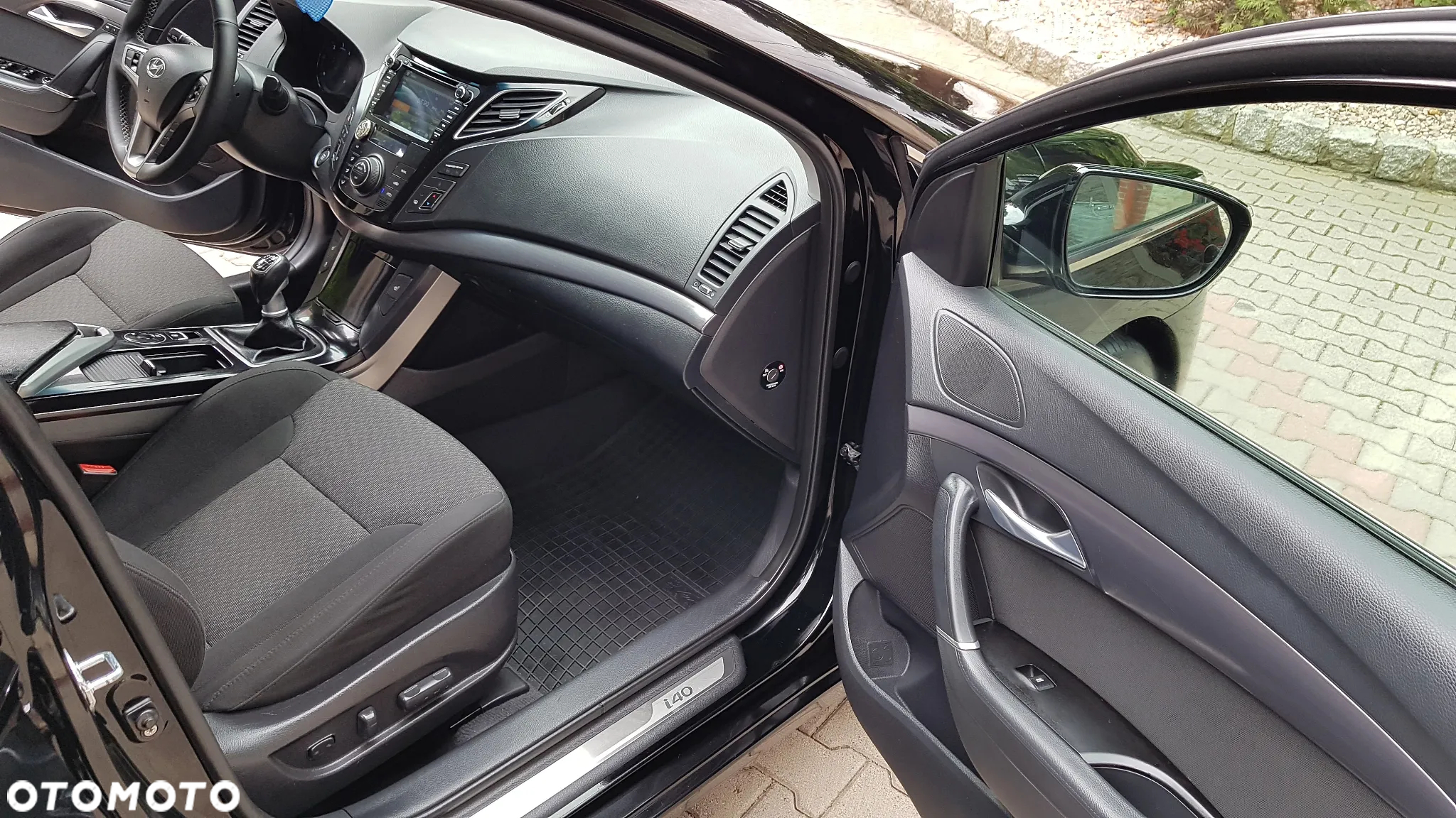 Hyundai i40 1.7 CRDi Comfort + - 18
