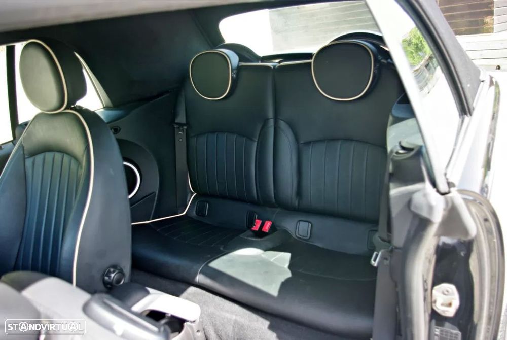 MINI Cabrio Cooper S - 25