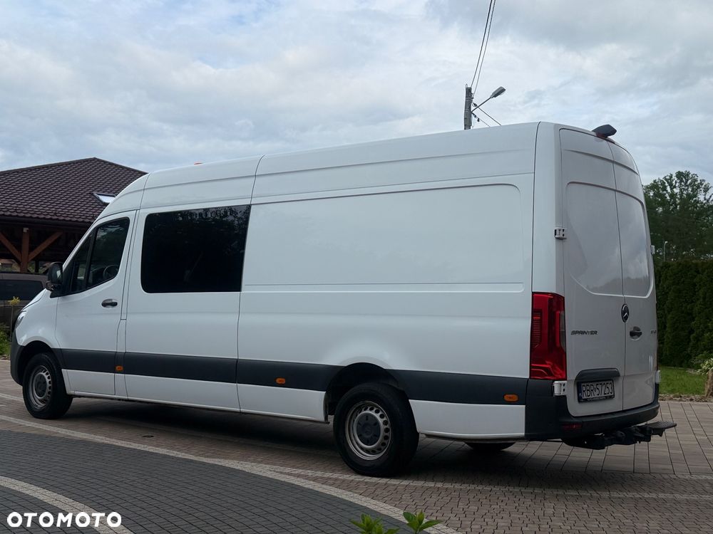 Mercedes-Benz Sprinter - 5