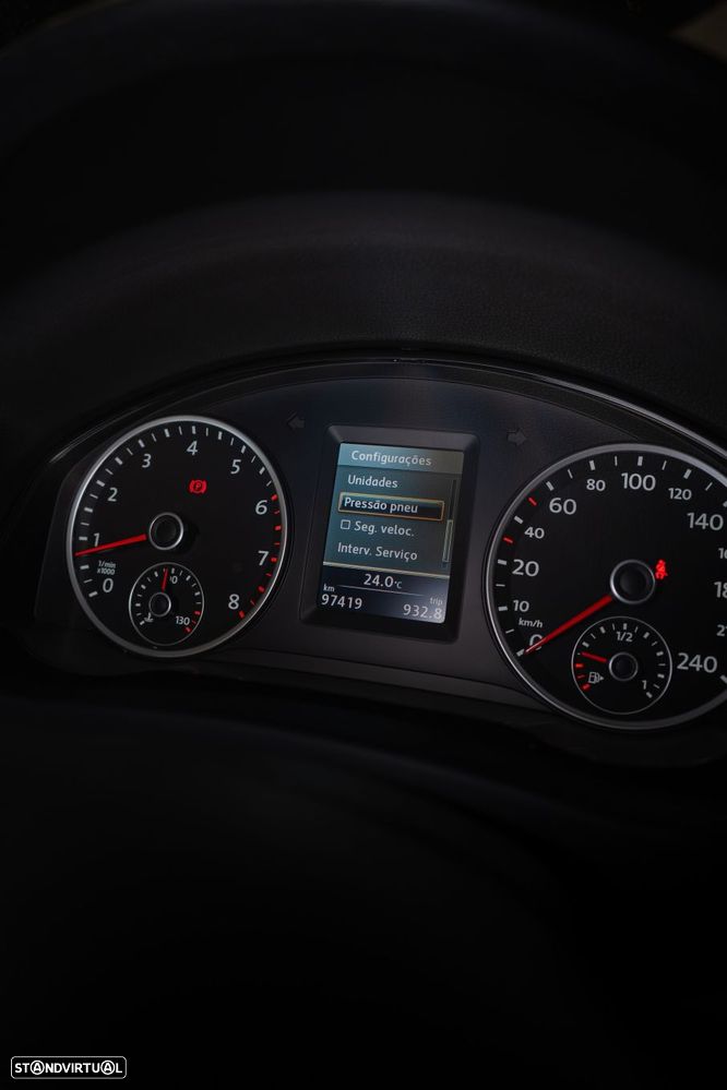 VW Tiguan 1.4 TSi Trend BlueMotion - 32