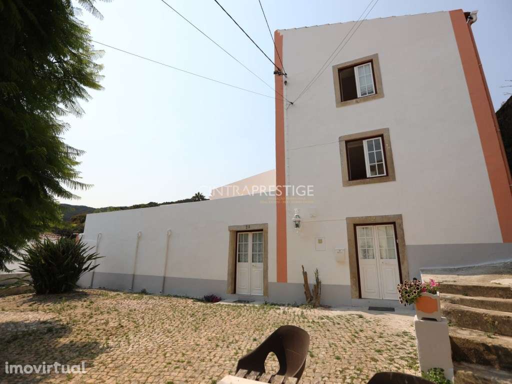 Casa de charme com 4 quartos, localizada no centro de Colares . - Grande imagem: 3/59