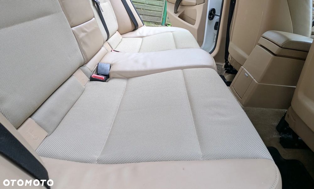 BMW X3 xDrive18d - 9