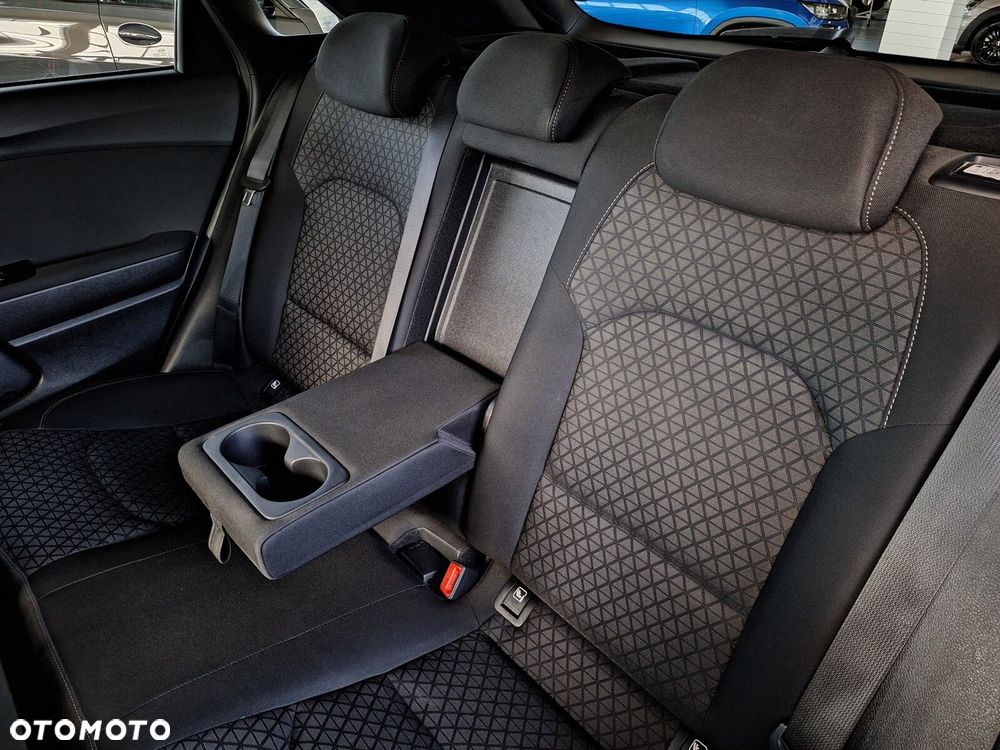 Kia Ceed 1.6 CRDi mHEV M - 23