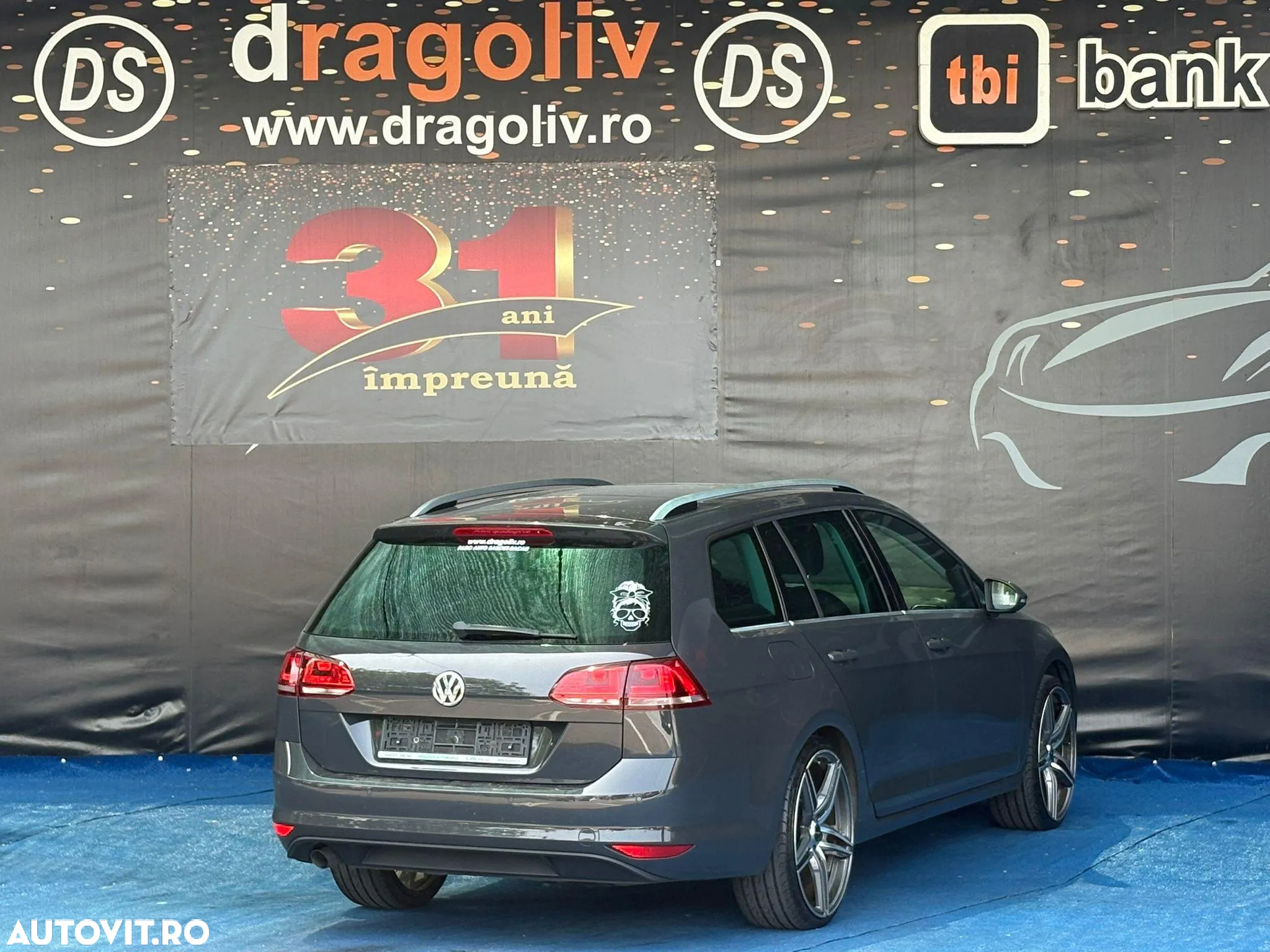 Volkswagen Golf Variant 1.6 TDI DPF DSG Exclusive - 4