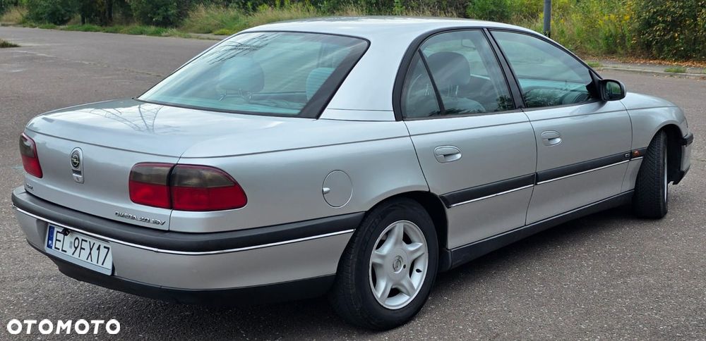 Opel Omega - 6