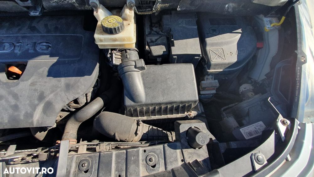 Peugeot 3008 2.0 HDI FAP Premium - 33