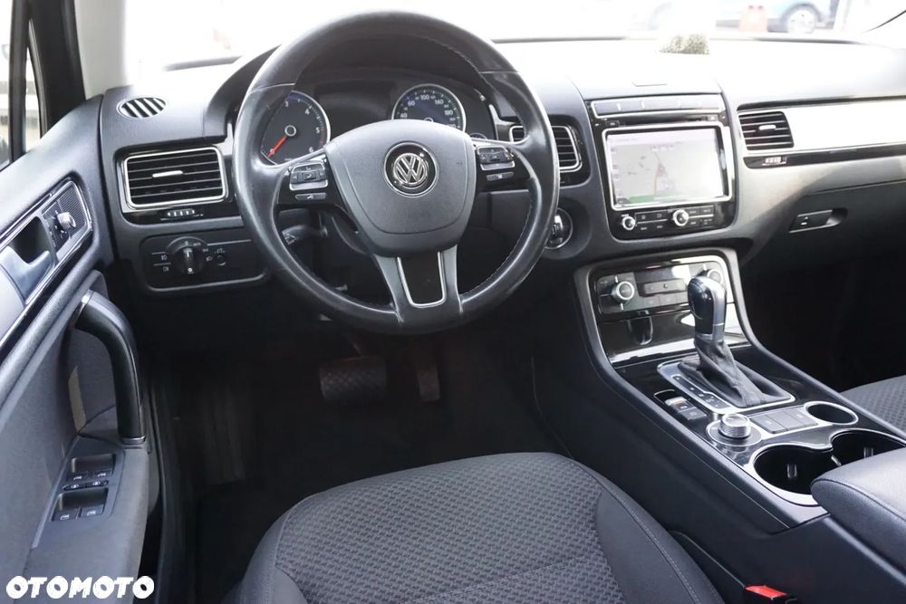 Volkswagen Touareg 3.0 V6 TDI SCR Blue Motion DPF Automatik - 12