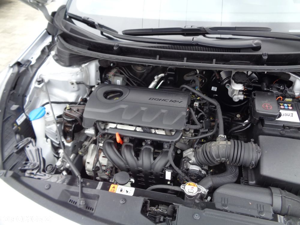 Hyundai i30 1.4 Comfort - 28
