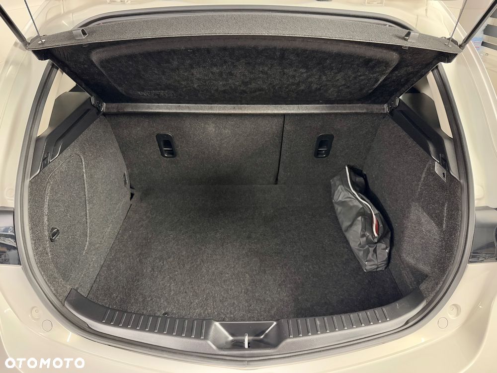 Mazda 3 - 37